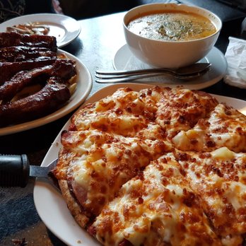 Dock 'N' Duck Pub & Grill - American Near Me - Balfour, British Columbia