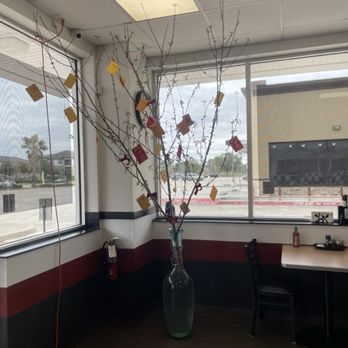 Viet Corner - Interior - Vietnamese Near Me - Houston, Texas