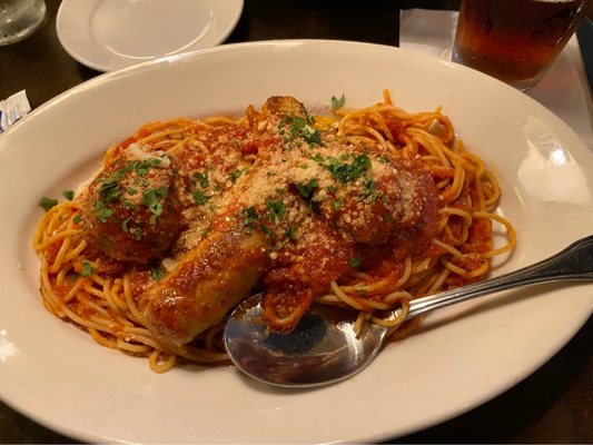 The Original Vinnie's Neighborhood Italian by null
