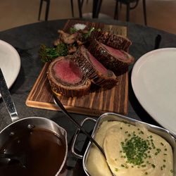 Feed Bistro - Beef Wellington