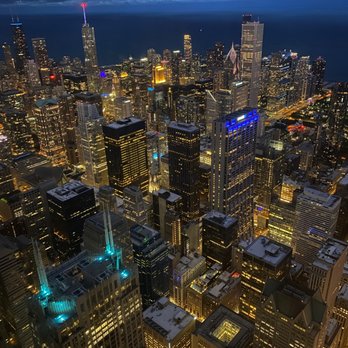 Skydeck Chicago - Observatories Near Me - Chicago, Illinois