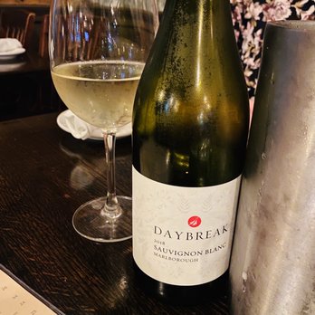 Rustico - Sauvignon blanc - Italian Near Me - Oak Park, Illinois