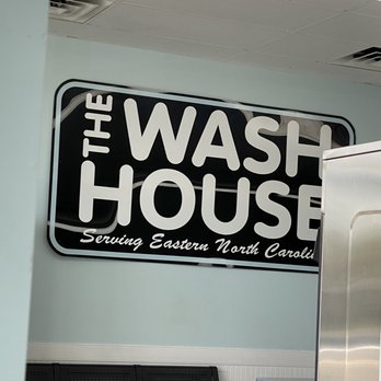 The Wash House - Nice clean place ! - Laundry Services Near Me - Edenton, North Carolina