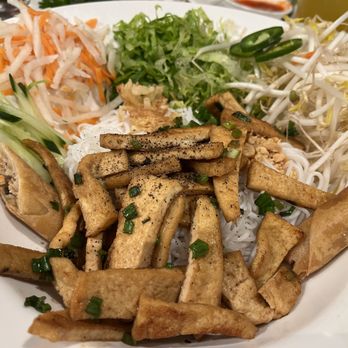 Pho Social - vermicelli noodles with tofu - Coffee & Tea Near Me - Columbus, Ohio