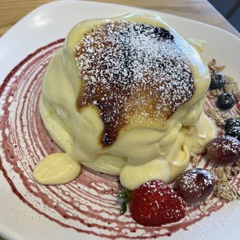 Motto Tea Cafe - Creme Brulee Souffl Pancake - Bubble Tea Near Me - San Gabriel, California