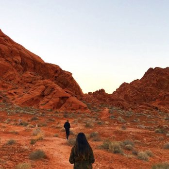 Redstone Dune Hike - Hiking Near Me - Overton, Nevada