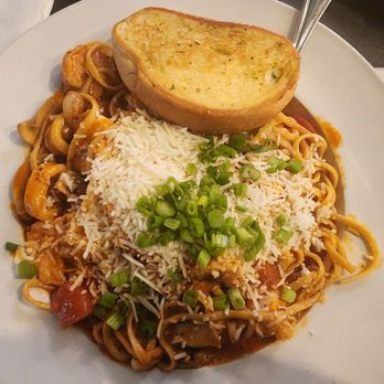 Nantucket Grill - Chapel Hill - Seafood Linguini Pasta - New American Near Me - Chapel Hill, North Carolina