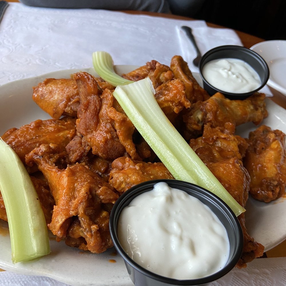 Sherwood's - Buffalo wings - Pubs Near Me - Larchmont, New York Sherwood's - Buffalo wings - Pubs Near Me - Larchmont, New York