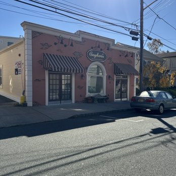 Angeloni's Restaurant & Pizzeria - Italian Near Me - Caldwell, New Jersey