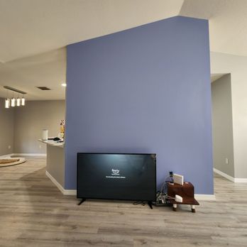 IMPRESSIVE PAINTING SERVICES - Fresh paint and fresh accent wall - Painters Near Me IMPRESSIVE PAINTING SERVICES - Fresh paint and fresh accent wall - Painters Near Me