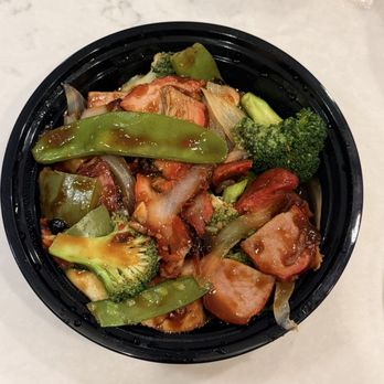 Wok & Roll - Hunan Pork wasn't tender at all. Not spicy. Bummer. - Chinese Near Me - Orlando, Florida Wok & Roll - Hunan Pork wasn't tender at all. Not spicy. Bummer. - Chinese Near Me - Orlando, Florida