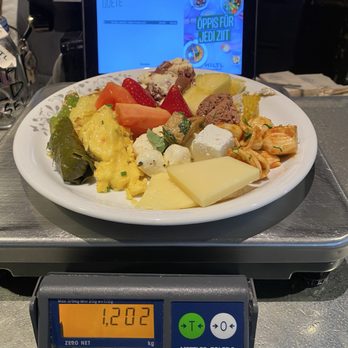 Hiltl - Pay by weight - Vegetarian Near Me - Zürich, ZH