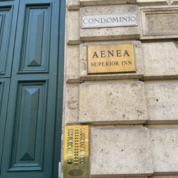 Aenea Superior Inn - Entrance
