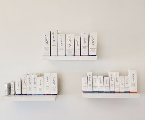 Bisous Esthetics by null