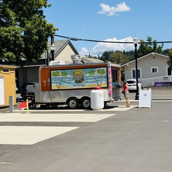 Ren's Ohana Kitchen - Food Trucks Near Me - Battle Ground, Washington Ren's Ohana Kitchen - Food Trucks Near Me - Battle Ground, Washington