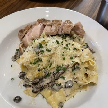 Kitchen Door - Mushroom pasta with chicken added. - Cocktail Bars Near Me - Napa, California