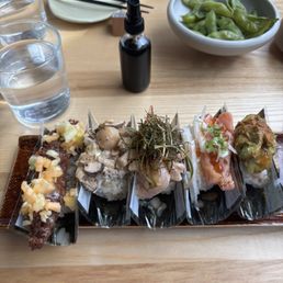 Speciality hand roll