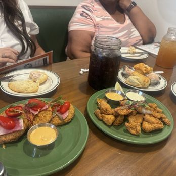 Fixins - Fried Green Tomatoes, Fish Nuggets, Pair of Biscuits - Soul Food Near Me - Detroit, Michigan Fixins - Fried Green Tomatoes, Fish Nuggets, Pair of Biscuits - Soul Food Near Me - Detroit, Michigan
