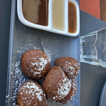 Postino Del Mar - Hot Donut Dots - Wine Bars Near Me - San Diego, California Postino Del Mar - Hot Donut Dots - Wine Bars Near Me - San Diego, California