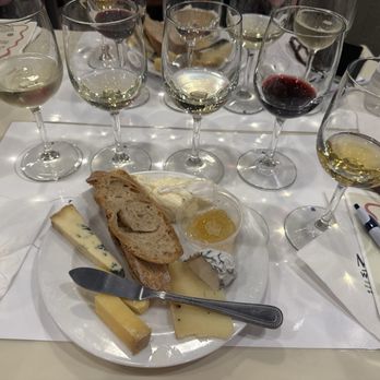 Martin's: Wine, Liquor, Beer & Deli - Metairie - Beer, Wine & Spirits Near Me - Metairie, Louisiana