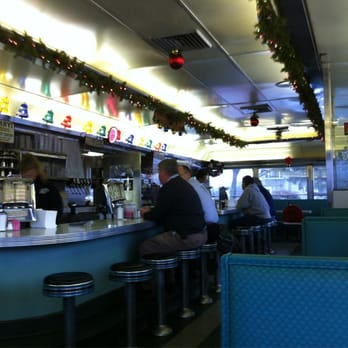 Wolfe's Diner - Gotta love places like this.  Patronize them!  Because nobody is building new ones... - Diners Near Me - Dillsburg, Pennsylvania