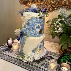 One Sweet Table - Rehearsal Dinner Cake