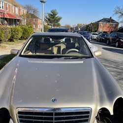 Finesse Auto Glass - Windshield Replacement