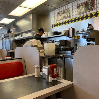 Waffle House - the interior of a restaurant - Breakfast & Brunch Near Me - Fort Pierce, Florida Waffle House - the interior of a restaurant - Breakfast & Brunch Near Me - Fort Pierce, Florida