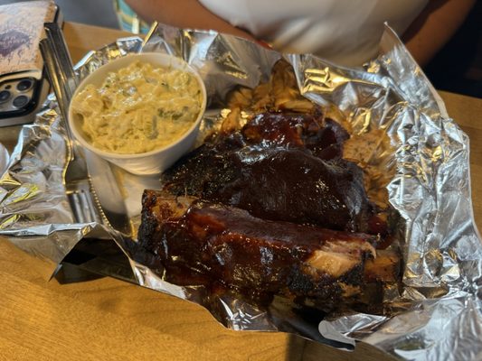 BBQ House Bar & Grill by null