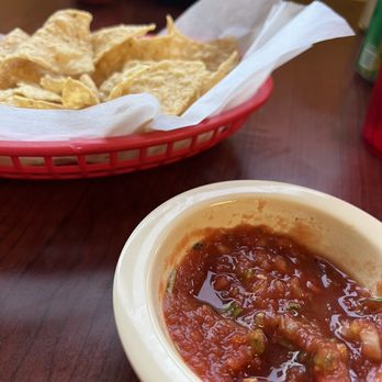 Taqueria Los Altos - Chips and Salsa - Mexican Near Me - Austin, Texas Taqueria Los Altos - Chips and Salsa - Mexican Near Me - Austin, Texas