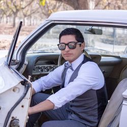 SB Visuals - A glimpse of RJ's senior photos.