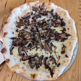 Pizzeria Mercato - Funghi pizza. $18.50. Panna, Fontina, oregano. - Pizza Near Me - Carrboro, North Carolina Pizzeria Mercato - Funghi pizza. $18.50. Panna, Fontina, oregano. - Pizza Near Me - Carrboro, North Carolina