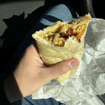 Tata's Burritos - Breakfast Burrito - Mexican Near Me - Centennial, Colorado