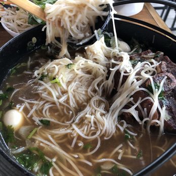 LES BA'GET - Clump noodle because broth not hot - Vietnamese Near Me - Houston, Texas LES BA'GET - Clump noodle because broth not hot - Vietnamese Near Me - Houston, Texas