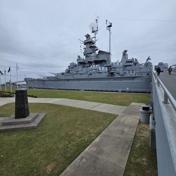 USS ALABAMA Battleship Memorial Park - Landmarks & Historical Buildings Near Me - Mobile, Alabama USS ALABAMA Battleship Memorial Park - Landmarks & Historical Buildings Near Me - Mobile, Alabama