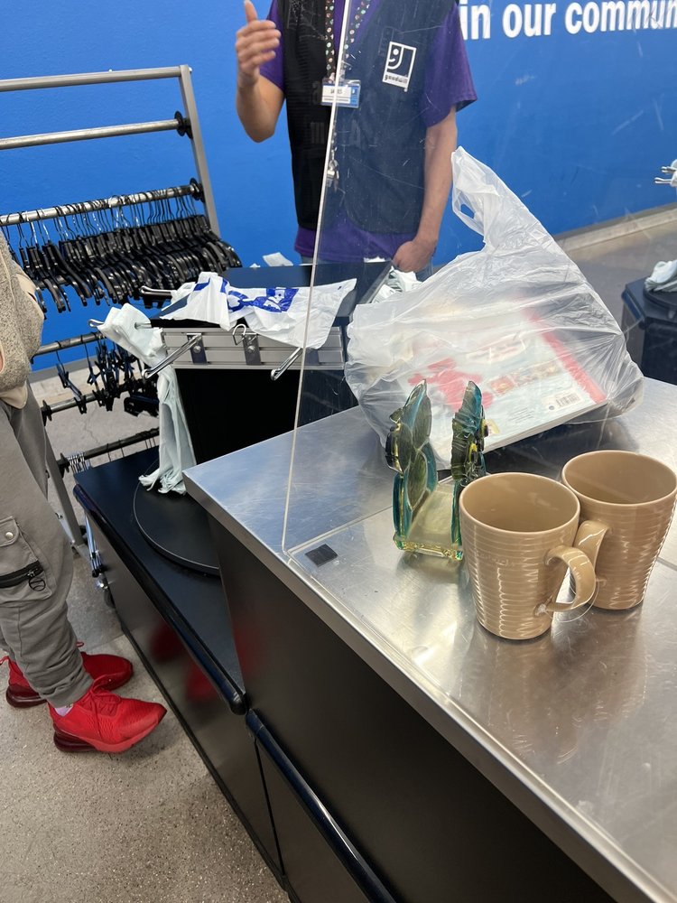 GOODWILL RETAIL STORE AND DONATION CENTER Updated September 2024 11