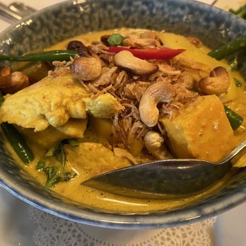 Le Colonial - CARI GA Chicken Curry GF N - Vietnamese Near Me - Chicago, Illinois Le Colonial - CARI GA Chicken Curry GF N - Vietnamese Near Me - Chicago, Illinois
