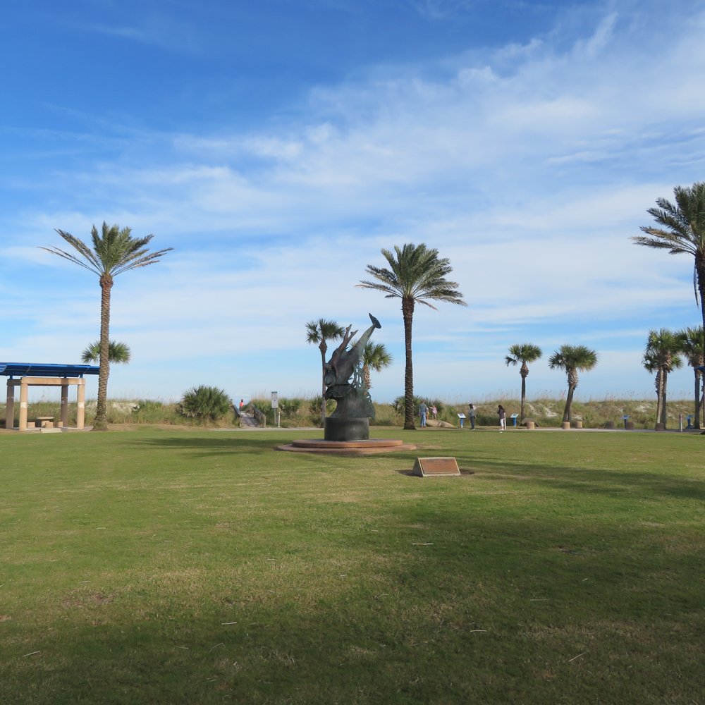 Oceanfront Park - Grassy Area - Parks Near Me - Jacksonville Beach, Florida