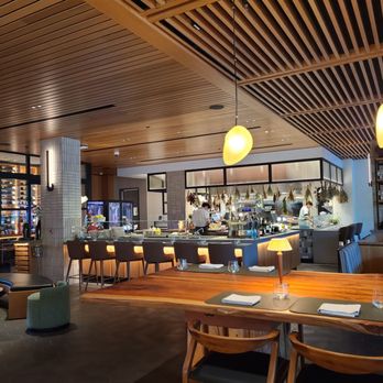 Appellation - Folia restaurant- open kitchen design - Hotels Near Me - Healdsburg, California Appellation - Folia restaurant- open kitchen design - Hotels Near Me - Healdsburg, California