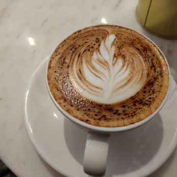 Feliz Coffee - Cafeteria Near Me - Madrid, M