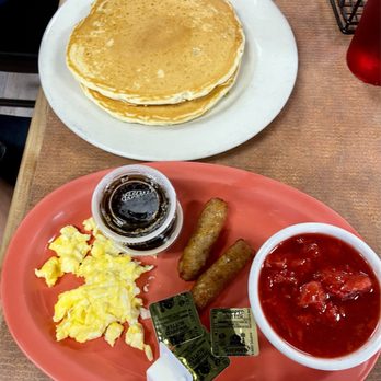 Papa's Cafe - The Strawberry Pancakes Combo - served with one Egg, two Sausage Links, and 2 Strawberry Pancakes. - American Near Me - Harker Heights, Texas