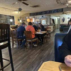 Jake's - Busy place