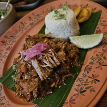 Amado - Cochinita pibil - Mexican Near Me - Burlingame, California