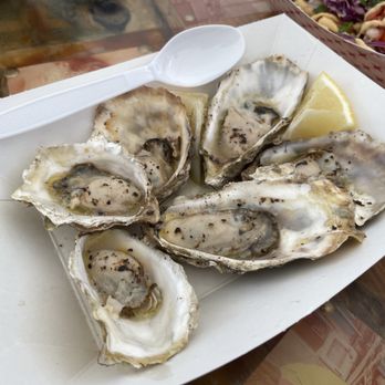 Deckhand Dave's Fish Tacos - Oysters - Food Trucks Near Me - Juneau, Alaska Deckhand Dave's Fish Tacos - Oysters - Food Trucks Near Me - Juneau, Alaska