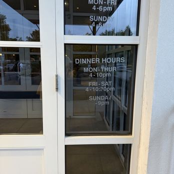 Ruth's Chris Steak House - Operating hours - Steakhouses Near Me - Princeton, New Jersey