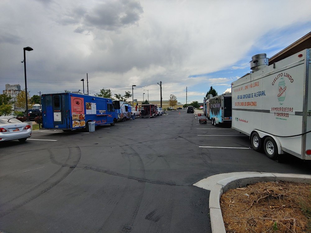 The Food Truck League — Mexican restaurant in Riverton