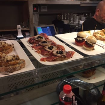 La Catedra - Tapas selections - Spanish Near Me - Santander, S