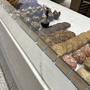 Circles and Squares - Bakeries Near Me - Toronto, Ontario