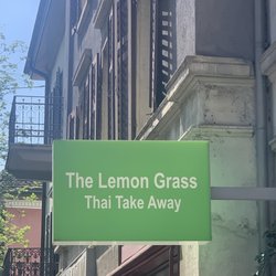 The Lemon Grass - Outside signpost