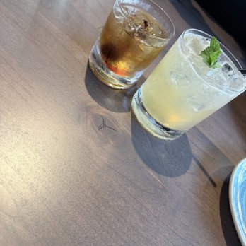 Kitchen Social - Maple old fashioned and Bourbon peach smash - American Near Me - Gaithersburg, Maryland